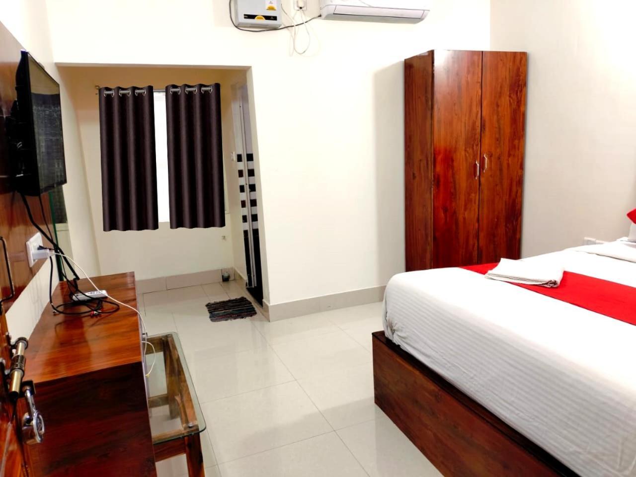 Hotel Sea Gold Puri Exterior photo